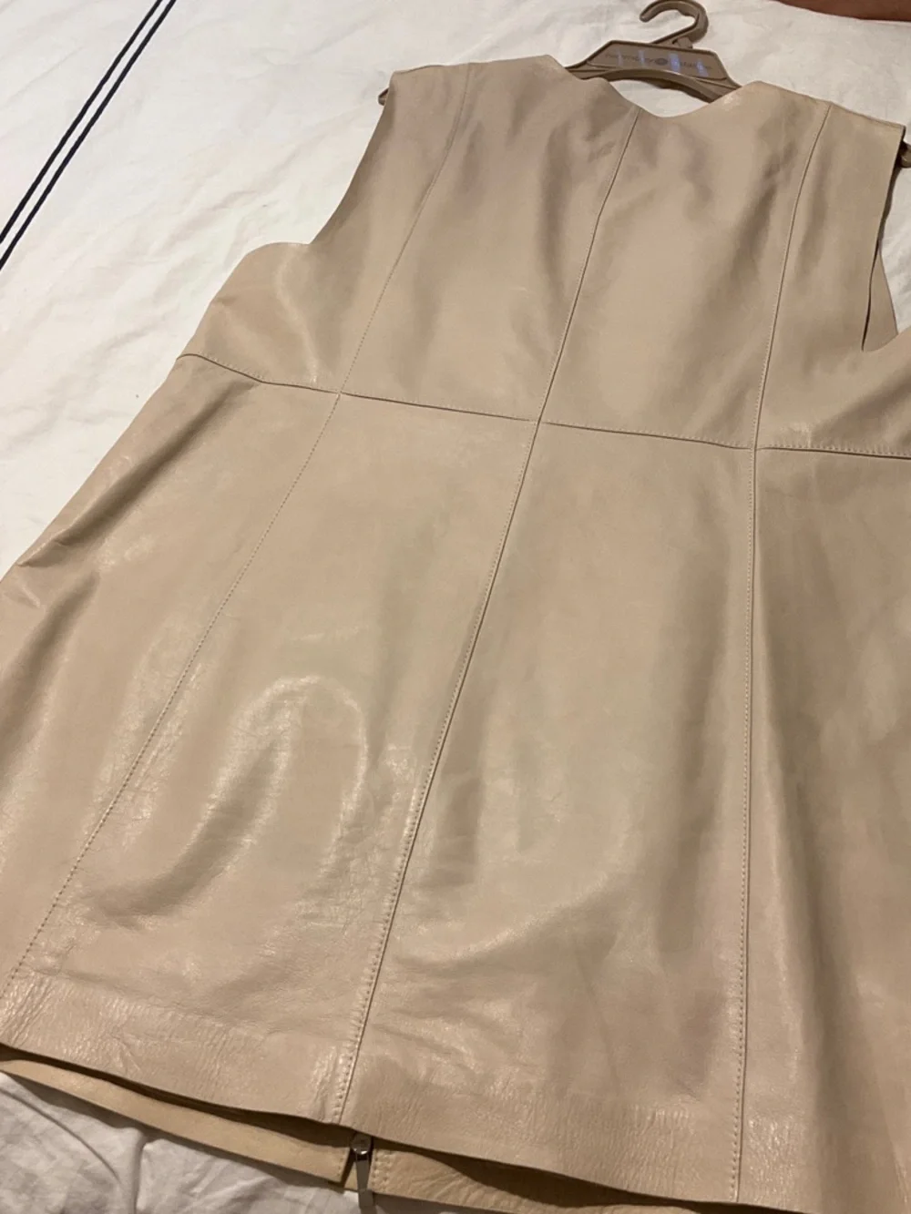Lafayette 148 New York Leather Sleeveless Taupe Shift Dress - Picture 6 of 6
